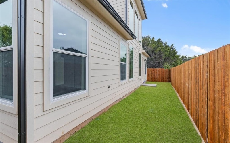 5702 Barkridge Drive, Granbury, TX 76048, 4 Bedrooms Bedrooms, ,3 BathroomsBathrooms,Residential Lease,For Rent,5702 Barkridge Drive,20950753