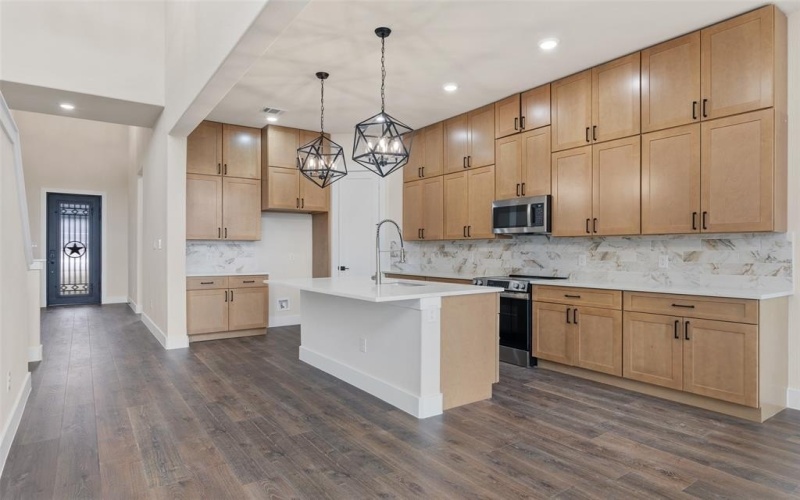5702 Barkridge Drive, Granbury, TX 76048, 4 Bedrooms Bedrooms, ,3 BathroomsBathrooms,Residential Lease,For Rent,5702 Barkridge Drive,20950753