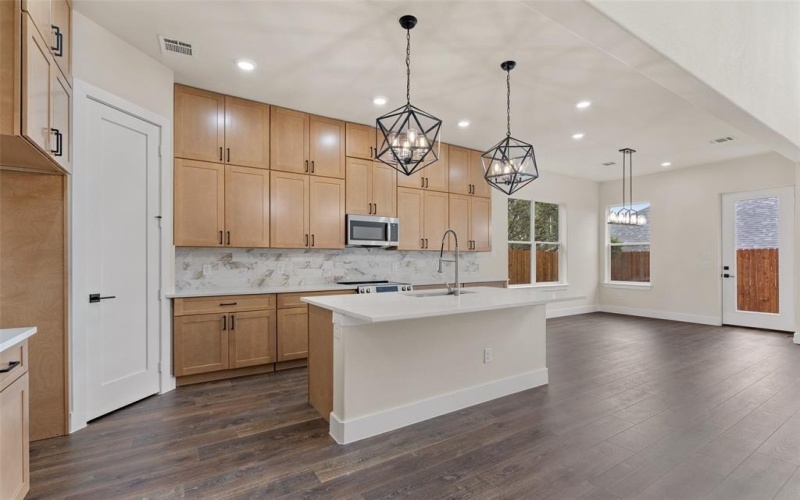 5702 Barkridge Drive, Granbury, TX 76048, 4 Bedrooms Bedrooms, ,3 BathroomsBathrooms,Residential Lease,For Rent,5702 Barkridge Drive,20950753