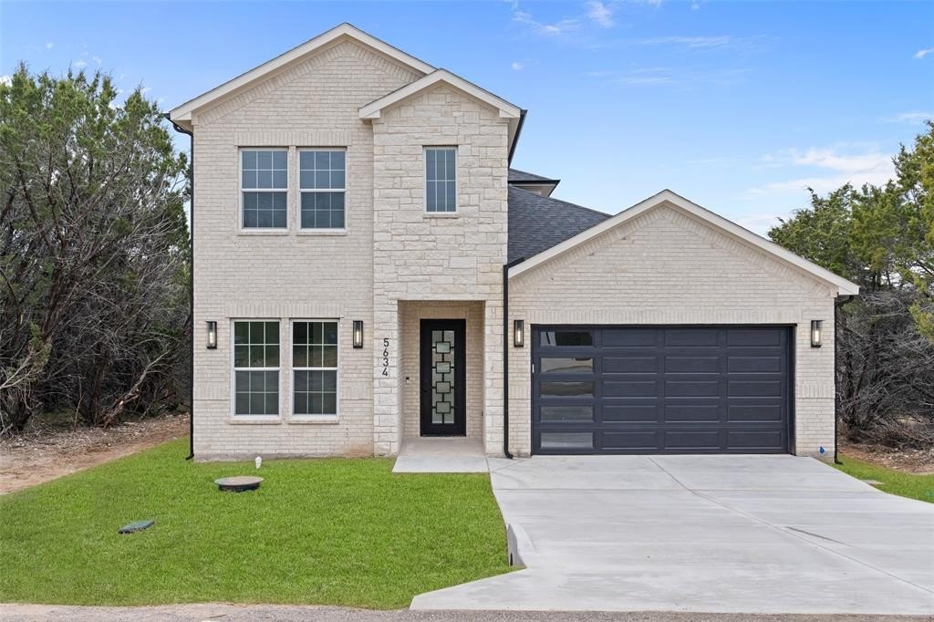 5634 Barkridge Drive, Granbury, TX 76048, 4 Bedrooms Bedrooms, ,3 BathroomsBathrooms,Residential,For Sale,5634 Barkridge Drive,20950763