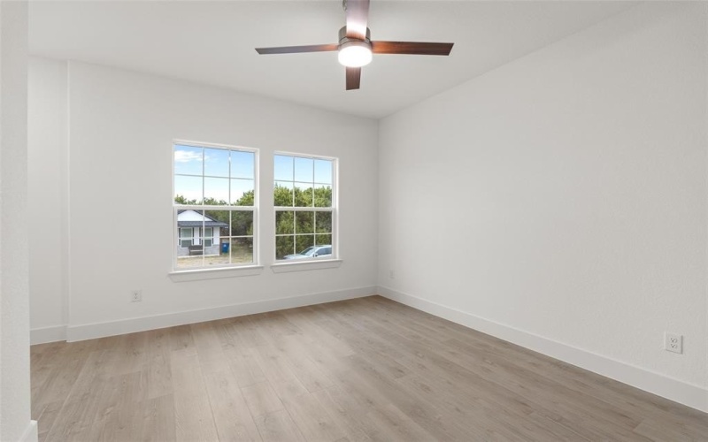 5634 Barkridge Drive, Granbury, TX 76048, 4 Bedrooms Bedrooms, ,3 BathroomsBathrooms,Residential,For Sale,5634 Barkridge Drive,20950763