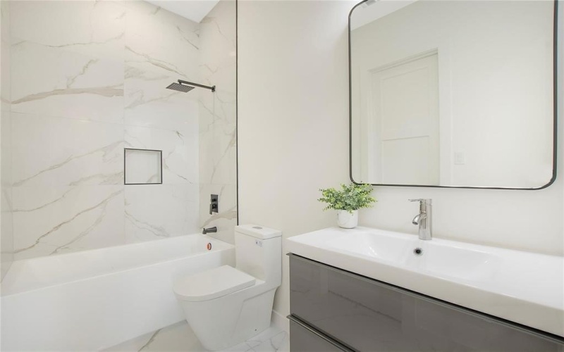 6622 Tyree Street, Dallas, TX 75209, 5 Habitaciones Habitaciones , ,6 BañosBaños,Residential,En Venta,6622 Tyree Street,20951001