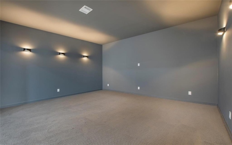 6622 Tyree Street, Dallas, TX 75209, 5 Habitaciones Habitaciones , ,6 BañosBaños,Residential,En Venta,6622 Tyree Street,20951001