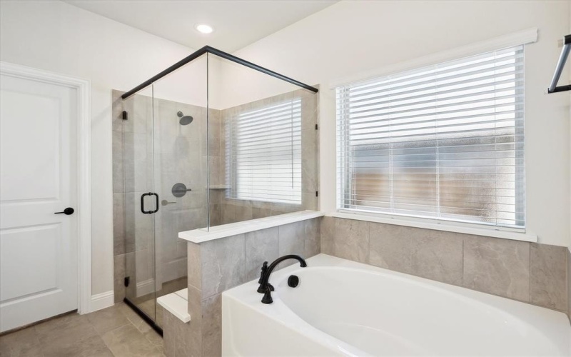 1313 Clearfork Street, Aubrey, TX 76227, 4 Bedrooms Bedrooms, ,2 BathroomsBathrooms,Residential,For Sale,1313 Clearfork Street,20949823
