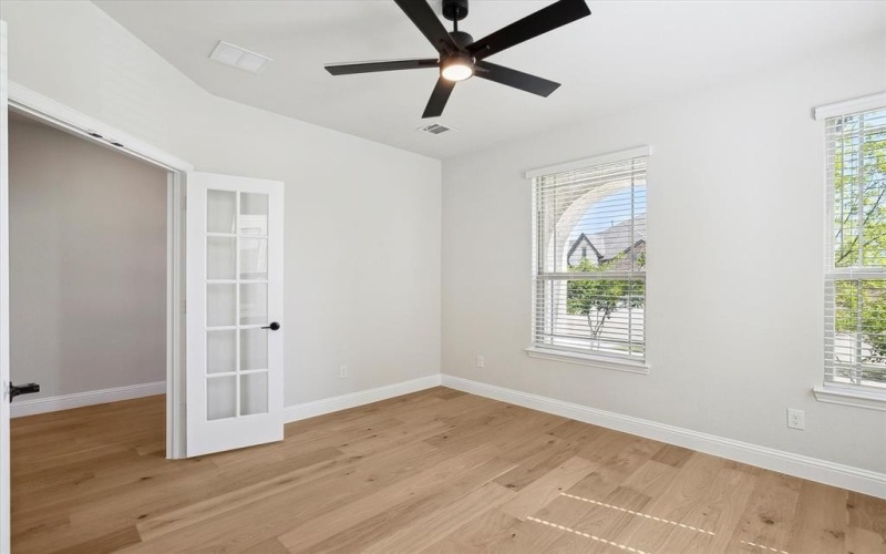 1313 Clearfork Street, Aubrey, TX 76227, 4 Bedrooms Bedrooms, ,2 BathroomsBathrooms,Residential,For Sale,1313 Clearfork Street,20949823