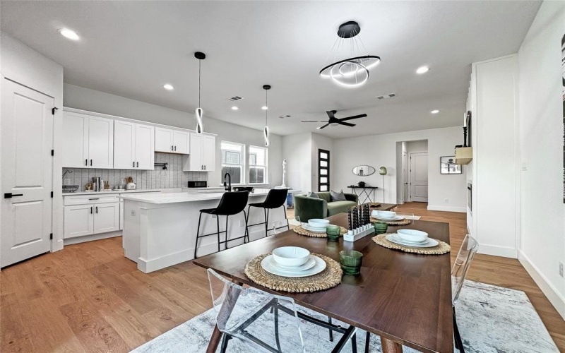 2419 Merlin Street, Dallas, TX 75215, 3 Bedrooms Bedrooms, ,2 BathroomsBathrooms,Residential,For Sale,2419 Merlin Street,20951014