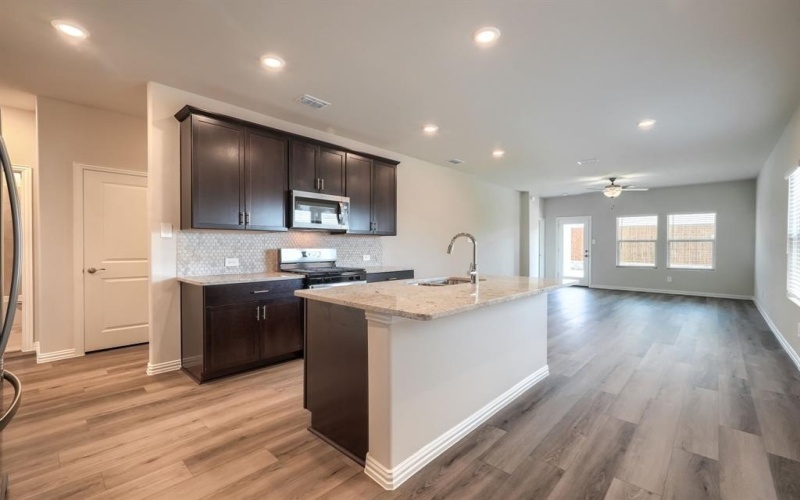 511 Ezra Lane, McKinney, TX 75069, 4 Bedrooms Bedrooms, ,2 BathroomsBathrooms,Residential Lease,For Rent,511 Ezra Lane,20951057