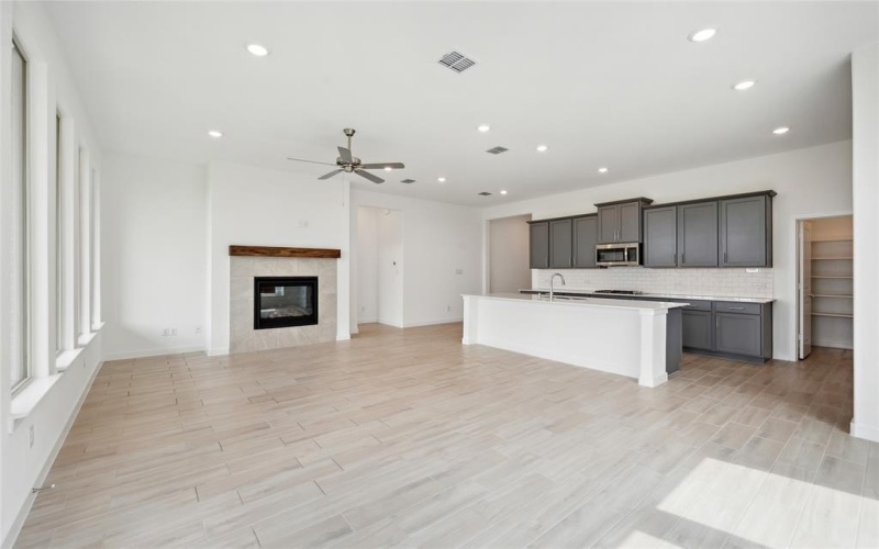 2101 Striker Way, Celina, TX 75009, 4 Habitaciones Habitaciones , ,3 BañosBaños,Residential,En Venta,2101 Striker Way,20951400