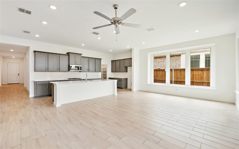 2101 Striker Way, Celina, TX 75009, 4 Habitaciones Habitaciones , ,3 BañosBaños,Residential,En Venta,2101 Striker Way,20951400