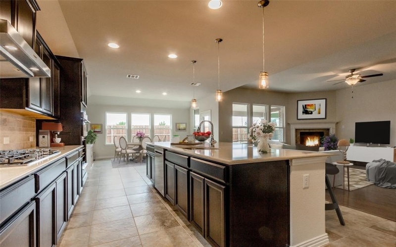 4909 Warhol Court, Celina, TX 75009, 4 Bedrooms Bedrooms, ,2 BathroomsBathrooms,Residential,For Sale,4909 Warhol Court,20951422