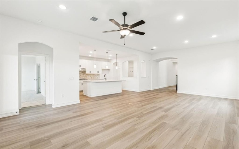 3025 Tophill Drive, Celina, TX 75009, 5 Bedrooms Bedrooms, ,5 BathroomsBathrooms,Residential,For Sale,3025 Tophill Drive,20950350