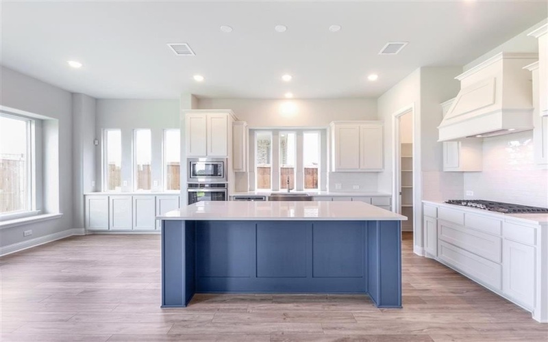2207 Morris Street, Rockwall, TX 75087, 4 Bedrooms Bedrooms, ,5 BathroomsBathrooms,Residential,For Sale,2207 Morris Street,20951859
