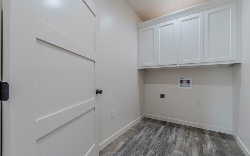 1708 E Main St, Brownfield, TX 79316, 3 Bedrooms Bedrooms, ,2 BathroomsBathrooms,Residential,For Sale,1708 E Main St,50082515