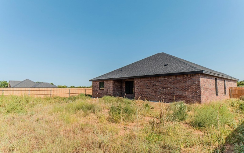 1708 E Main St, Brownfield, TX 79316, 3 Bedrooms Bedrooms, ,2 BathroomsBathrooms,Residential,For Sale,1708 E Main St,50082515