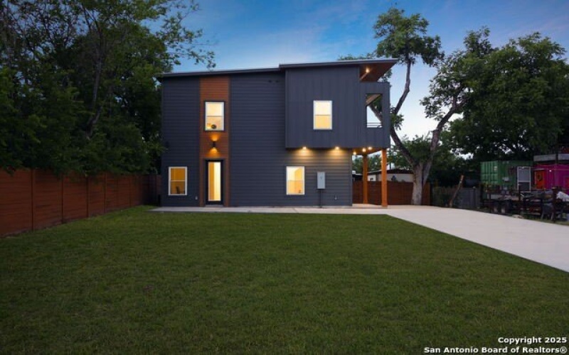 514 Dakota #3, San Antonio, TX 78203, 2 Bedrooms Bedrooms, ,2 BathroomsBathrooms,Residential,For Sale,514 Dakota,1871387