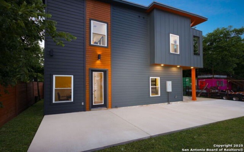 514 Dakota #3, San Antonio, TX 78203, 2 Bedrooms Bedrooms, ,2 BathroomsBathrooms,Residential,For Sale,514 Dakota,1871387