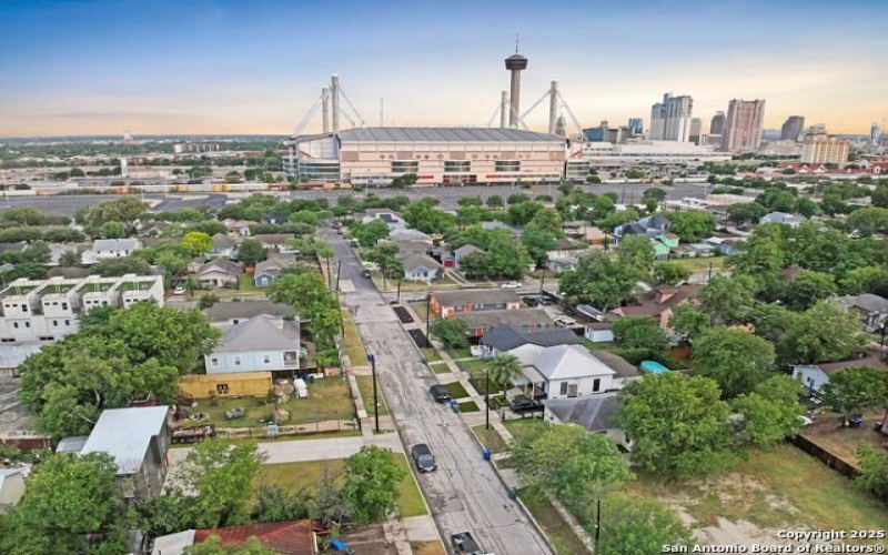 514 Dakota #3, San Antonio, TX 78203, 2 Bedrooms Bedrooms, ,2 BathroomsBathrooms,Residential,For Sale,514 Dakota,1871387