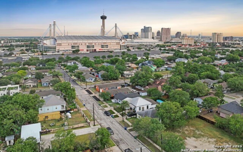 514 Dakota #3, San Antonio, TX 78203, 2 Bedrooms Bedrooms, ,2 BathroomsBathrooms,Residential,For Sale,514 Dakota,1871387