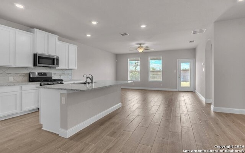 6538 Scooby Acres, San Antonio, TX 78108, 4 Bedrooms Bedrooms, ,3 BathroomsBathrooms,Residential,For Sale,6538 Scooby Acres,1871432