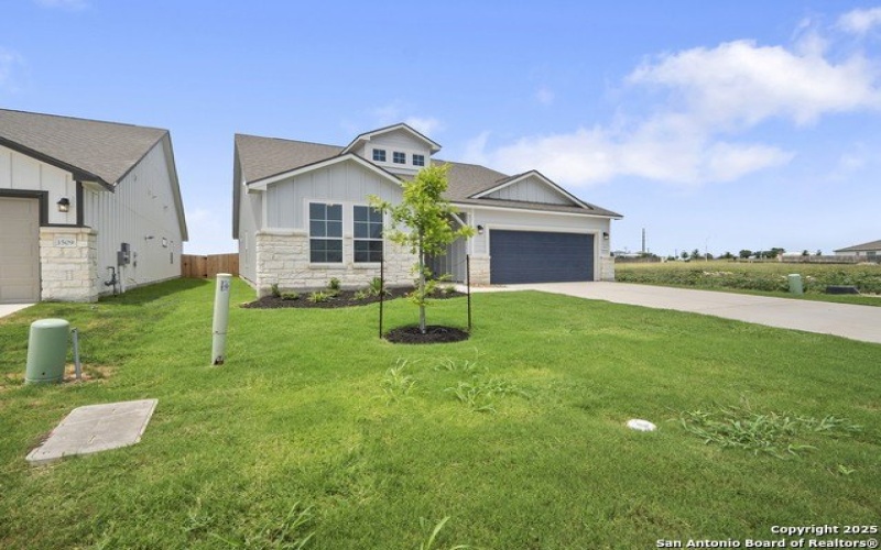1513 Passmore Downs, New Braunfels, TX 78130, 3 Bedrooms Bedrooms, ,2 BathroomsBathrooms,Residential,For Sale,1513 Passmore Downs,1870875