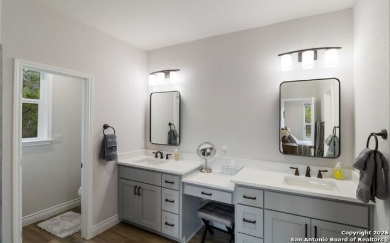 1175 Parton, Canyon Lake, TX 78133, 4 Habitaciones Habitaciones , ,2 BañosBaños,Residential,En Venta,1175 Parton,1871504