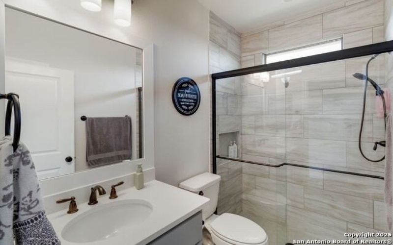 1175 Parton, Canyon Lake, TX 78133, 4 Habitaciones Habitaciones , ,2 BañosBaños,Residential,En Venta,1175 Parton,1871504