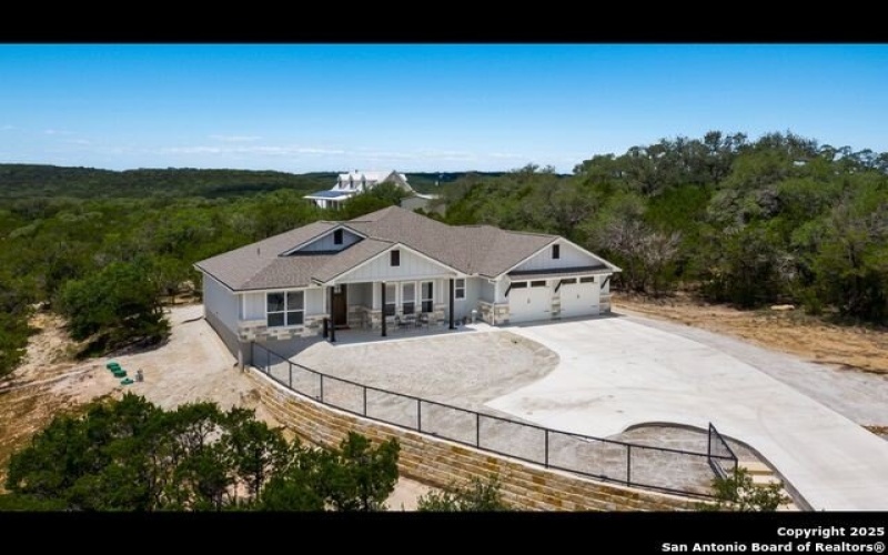1175 Parton, Canyon Lake, TX 78133, 4 Habitaciones Habitaciones , ,2 BañosBaños,Residential,En Venta,1175 Parton,1871504