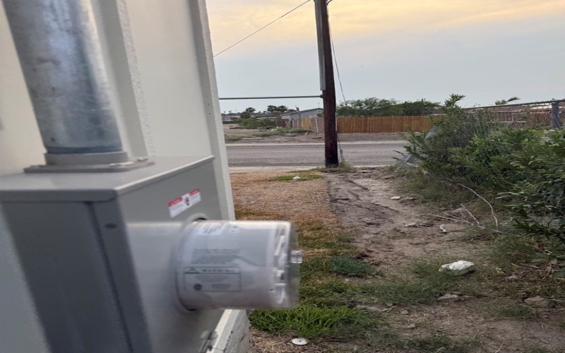1824 Lewis Street, Eagle Pass, TX 78852, 3 Bedrooms Bedrooms, ,2 BathroomsBathrooms,Residential,For Sale,1824 Lewis Street,81304