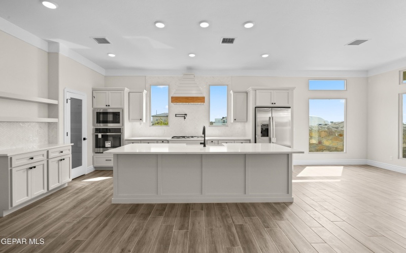 13371 Jeff Winton Drive, El Paso, TX 79938, 4 Bedrooms Bedrooms, ,3 BathroomsBathrooms,Residential,For Sale,13371 Jeff Winton Drive,923572