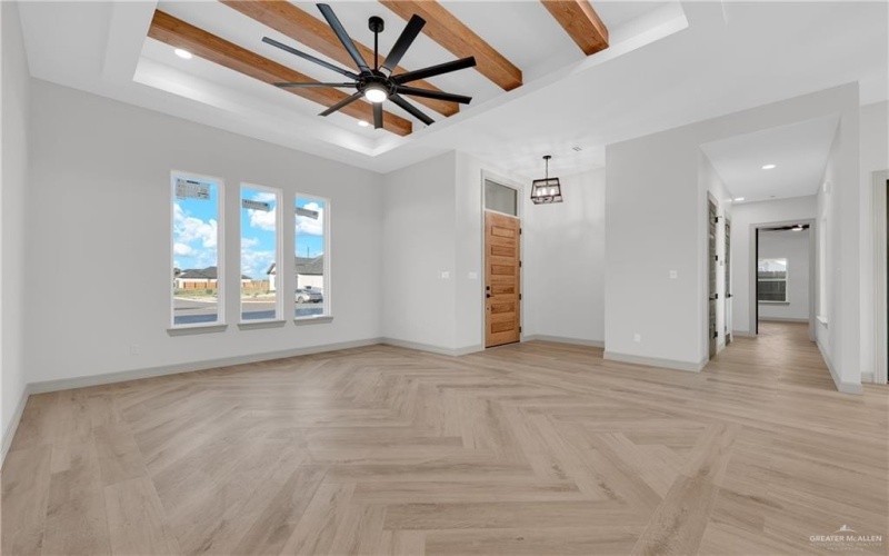 812 Spring Drive, Alton, TX 78573, 3 Habitaciones Habitaciones , ,3 BañosBaños,Residential,En Venta,812 Spring Drive,472530