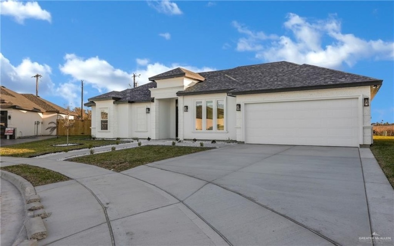 812 Spring Drive, Alton, TX 78573, 3 Habitaciones Habitaciones , ,3 BañosBaños,Residential,En Venta,812 Spring Drive,472530