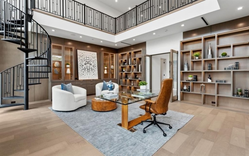 10335 Lennox Lane, Dallas, TX 75229, 6 Bedrooms Bedrooms, ,7 BathroomsBathrooms,Residential,For Sale,10335 Lennox Lane,20844512