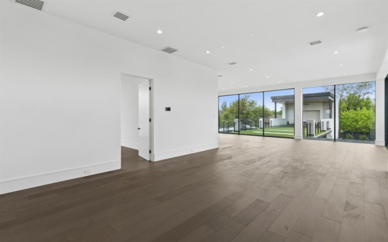 10335 Lennox Lane, Dallas, TX 75229, 6 Bedrooms Bedrooms, ,7 BathroomsBathrooms,Residential,For Sale,10335 Lennox Lane,20844512