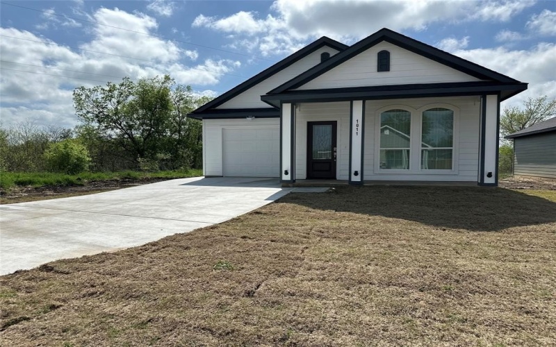 1011 S Preston Street, Ennis, TX 75119, 3 Habitaciones Habitaciones , ,2 BañosBaños,Residential,En Venta,1011 S Preston Street,20900122