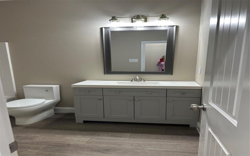 1011 S Preston Street, Ennis, TX 75119, 3 Habitaciones Habitaciones , ,2 BañosBaños,Residential,En Venta,1011 S Preston Street,20900122