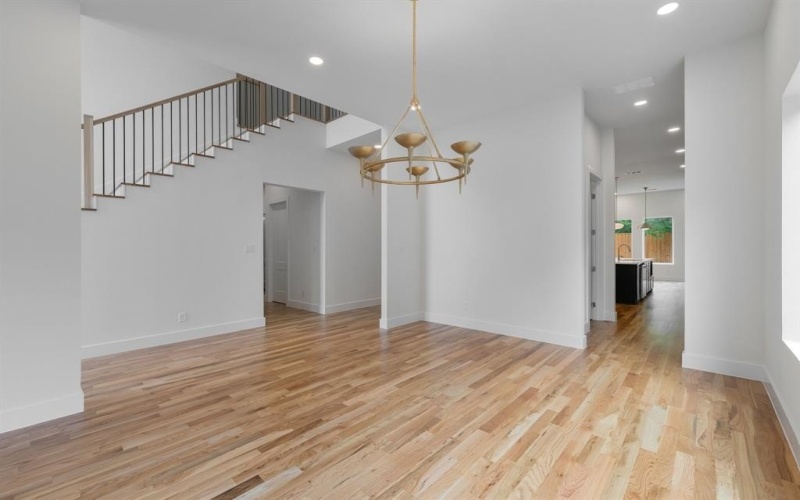 3839 Hawick Lane, Dallas, TX 75220, 5 Bedrooms Bedrooms, ,5 BathroomsBathrooms,Residential,For Sale,3839 Hawick Lane,20910404