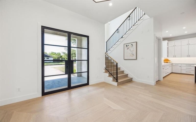 3379 Townsend Drive, Dallas, TX 75229, 4 Bedrooms Bedrooms, ,3 BathroomsBathrooms,Residential,For Sale,3379 Townsend Drive,20937997