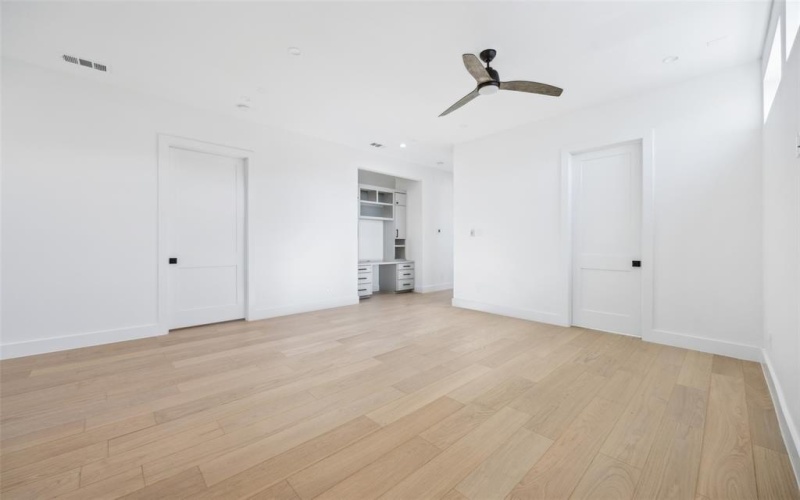 3379 Townsend Drive, Dallas, TX 75229, 4 Bedrooms Bedrooms, ,3 BathroomsBathrooms,Residential,For Sale,3379 Townsend Drive,20937997