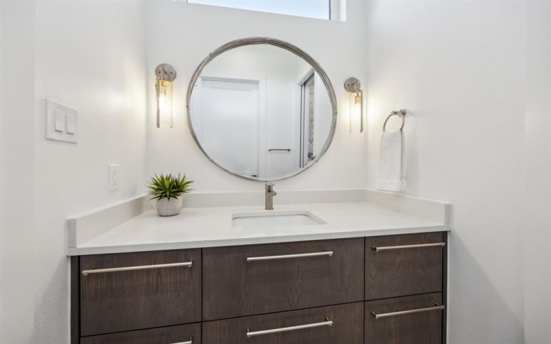 3379 Townsend Drive, Dallas, TX 75229, 4 Bedrooms Bedrooms, ,3 BathroomsBathrooms,Residential,For Sale,3379 Townsend Drive,20937997