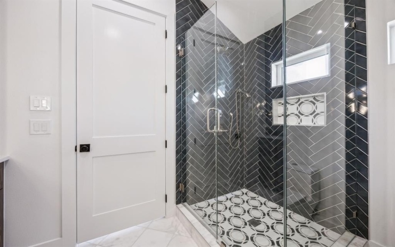 3379 Townsend Drive, Dallas, TX 75229, 4 Bedrooms Bedrooms, ,3 BathroomsBathrooms,Residential,For Sale,3379 Townsend Drive,20937997