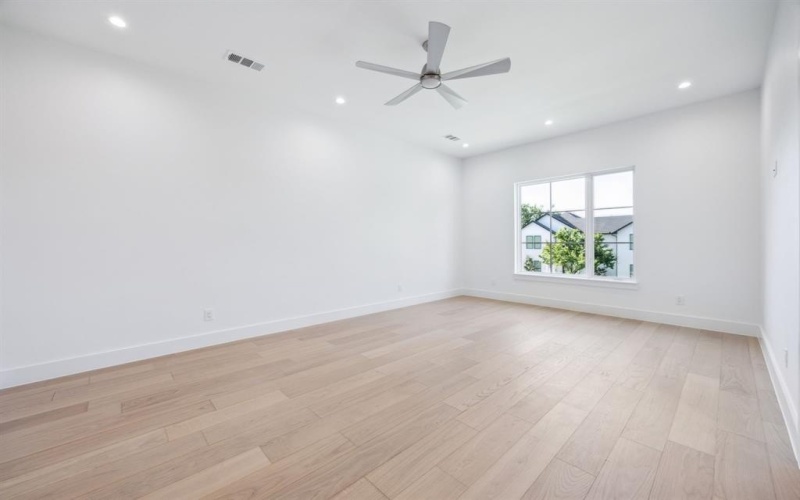 3379 Townsend Drive, Dallas, TX 75229, 4 Bedrooms Bedrooms, ,3 BathroomsBathrooms,Residential,For Sale,3379 Townsend Drive,20937997