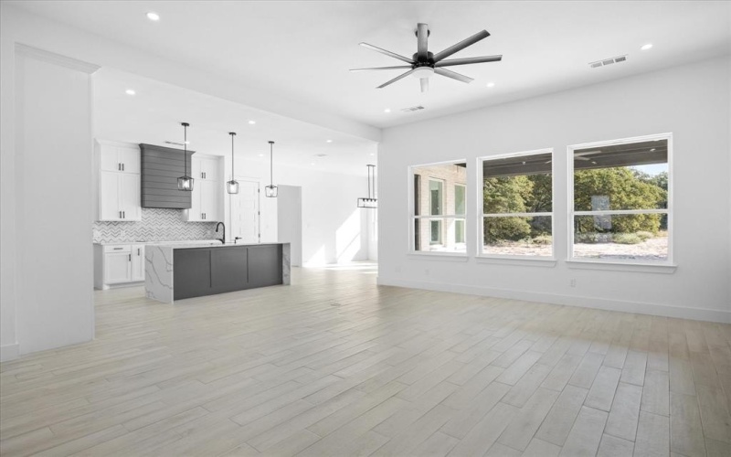2057 Glenhollow Drive, Weatherford, TX 76088, 4 Habitaciones Habitaciones , ,3 BañosBaños,Residential Lease,En Alquiler,2057 Glenhollow Drive,20939992