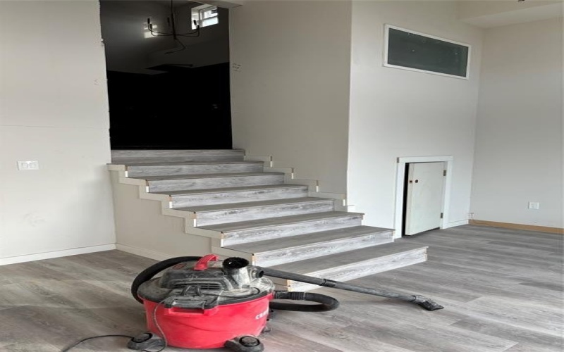 1401 Seegar Street, Dallas, TX 75215, 5 Bedrooms Bedrooms, ,6 BathroomsBathrooms,Residential,For Sale,1401 Seegar Street,20945470
