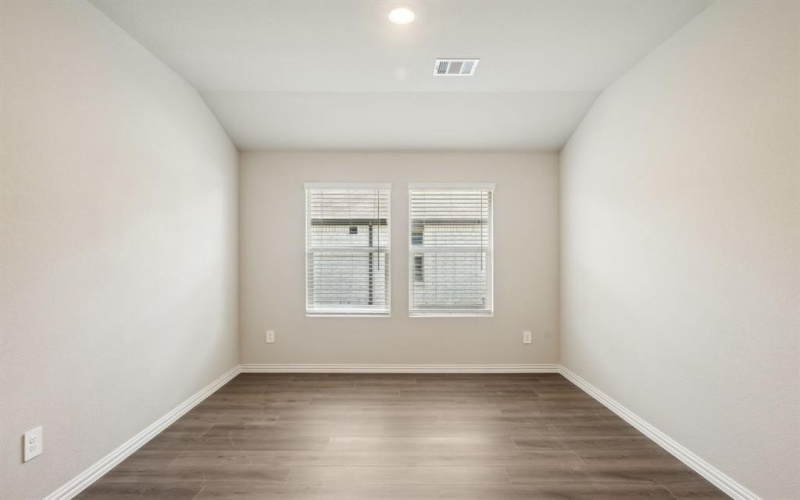 963 Lily Lane, Lavon, TX 75166, 4 Bedrooms Bedrooms, ,3 BathroomsBathrooms,Residential,For Sale,963 Lily Lane,20946059