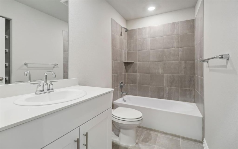 326 Iris Road, Lavon, TX 75166, 4 Bedrooms Bedrooms, ,3 BathroomsBathrooms,Residential,For Sale,326 Iris Road,20946061