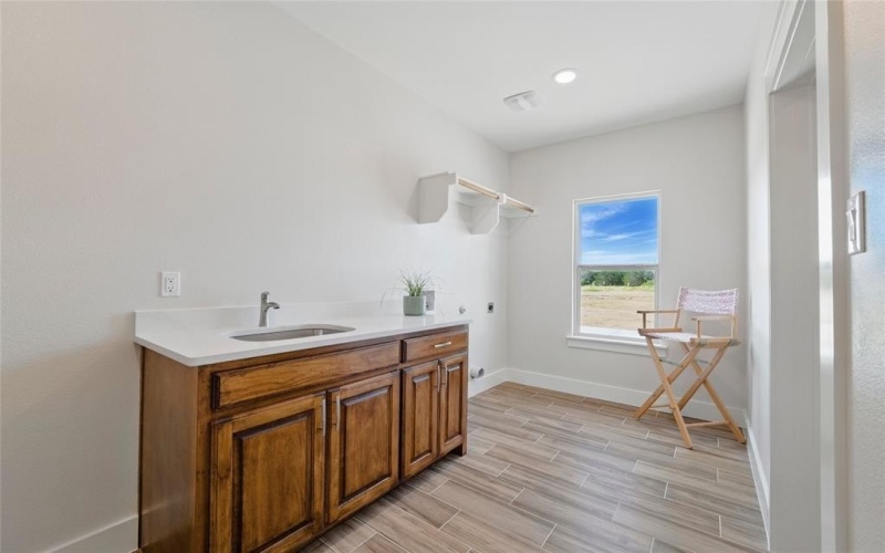 107 Stagecoach Trail, Weatherford, TX 76087, 4 Bedrooms Bedrooms, ,2 BathroomsBathrooms,Residential,For Sale,107 Stagecoach Trail,20948755