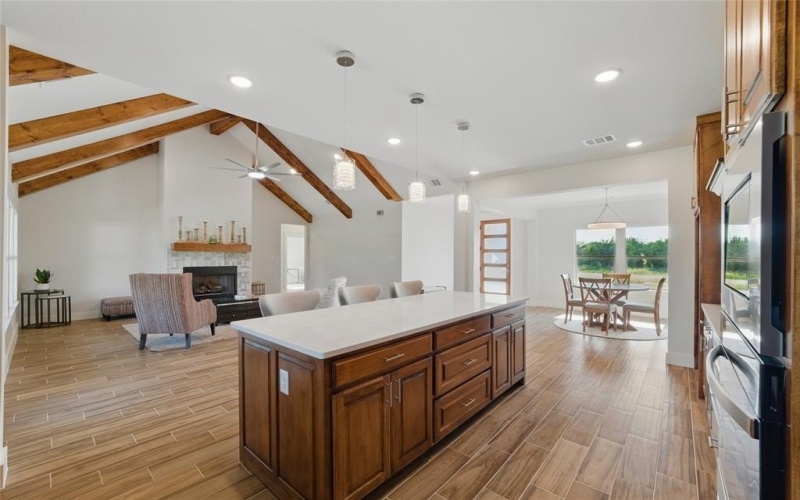 107 Stagecoach Trail, Weatherford, TX 76087, 4 Bedrooms Bedrooms, ,2 BathroomsBathrooms,Residential,For Sale,107 Stagecoach Trail,20948755