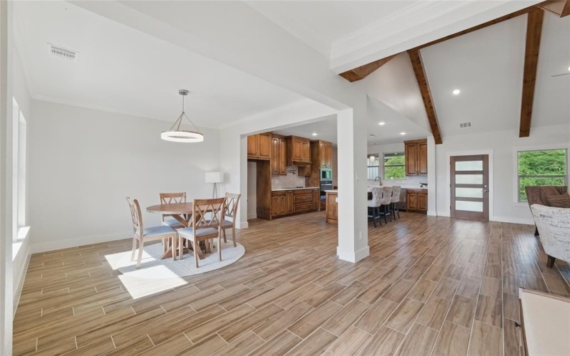 107 Stagecoach Trail, Weatherford, TX 76087, 4 Bedrooms Bedrooms, ,2 BathroomsBathrooms,Residential,For Sale,107 Stagecoach Trail,20948755