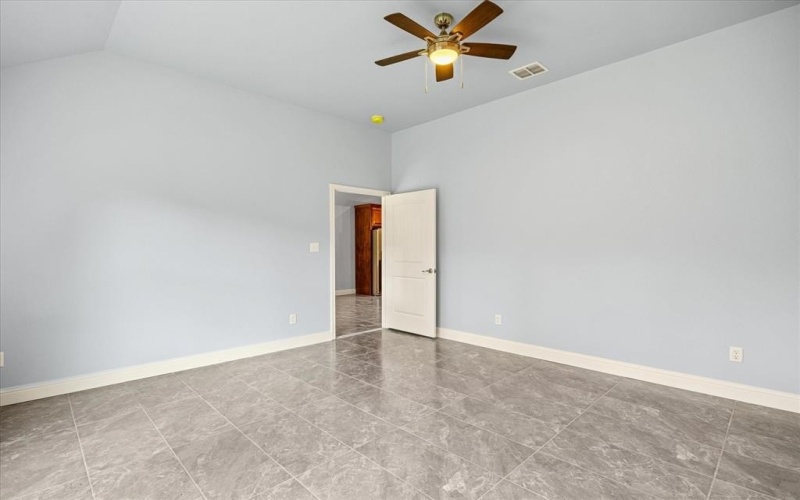 2615 San Gabriel Drive, Granbury, TX 76048, 3 Bedrooms Bedrooms, ,2 BathroomsBathrooms,Residential,For Sale,2615 San Gabriel Drive,20929799