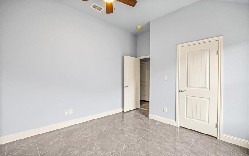 2615 San Gabriel Drive, Granbury, TX 76048, 3 Bedrooms Bedrooms, ,2 BathroomsBathrooms,Residential,For Sale,2615 San Gabriel Drive,20929799